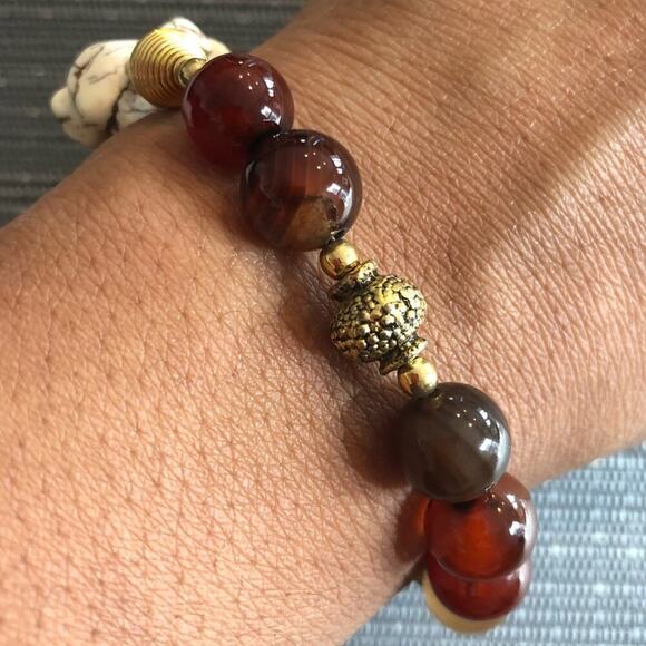 Brown & White Turquoise Bracelet - Picture 1 of 4